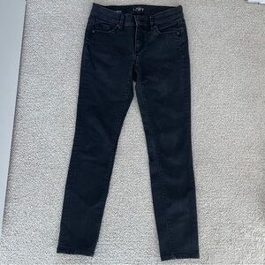 Ann Taylor Loft Women’s skinny Jeans Size 2 Petite